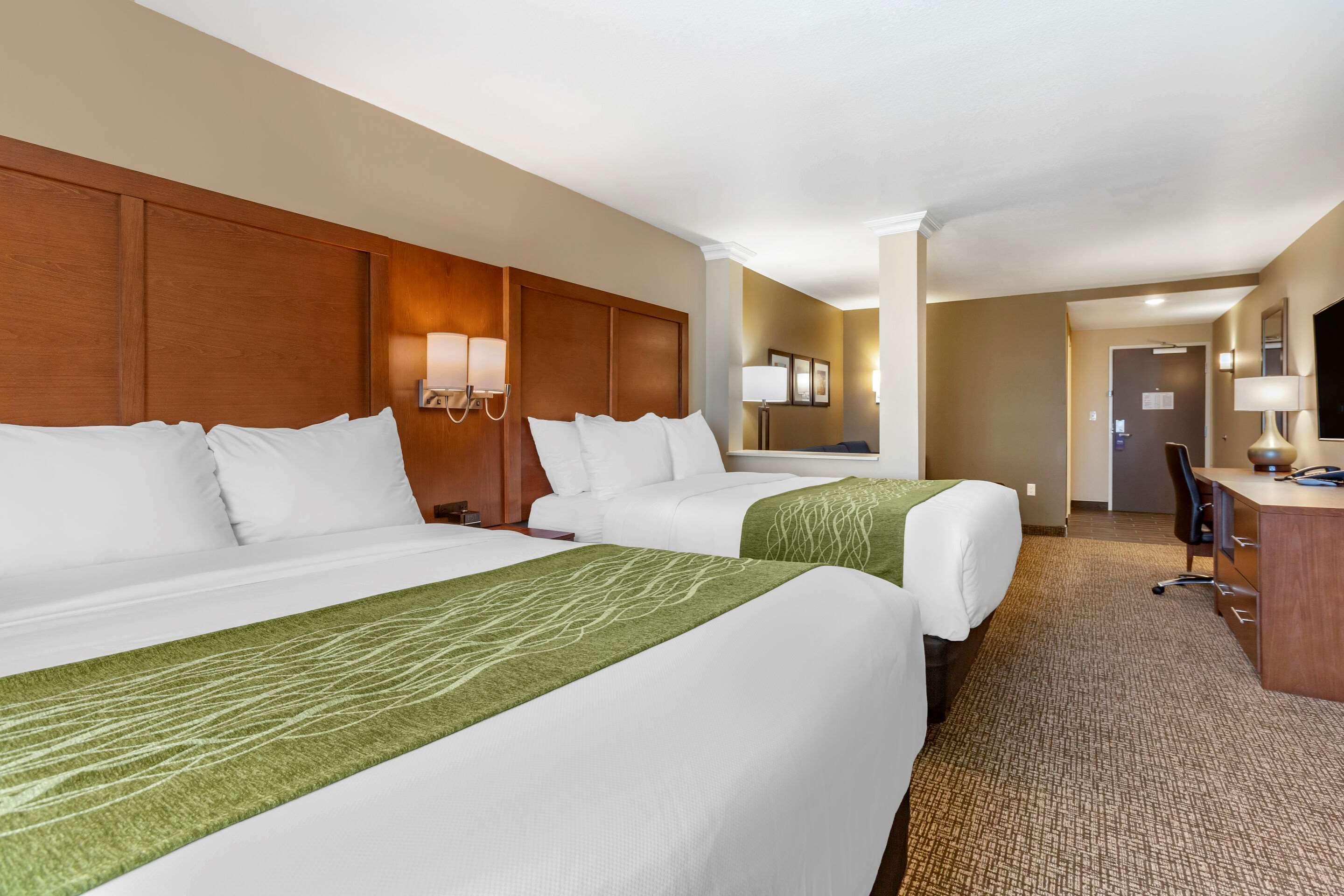 Comfort Suites Albuquerque Airport Eksteriør billede