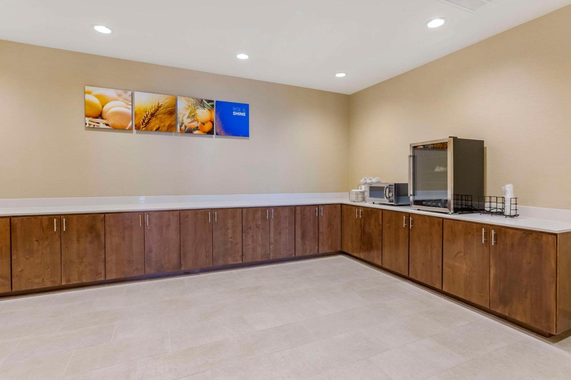 Comfort Suites Albuquerque Airport Eksteriør billede