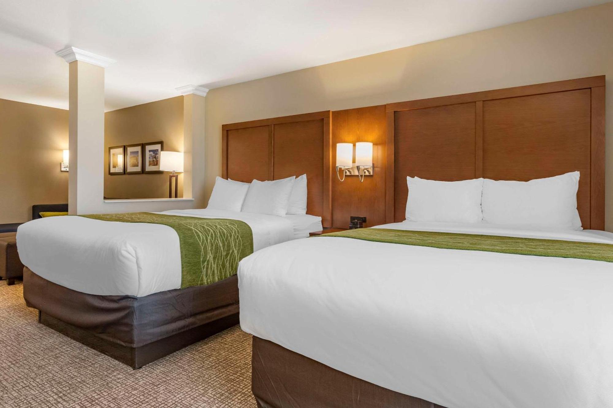 Comfort Suites Albuquerque Airport Eksteriør billede