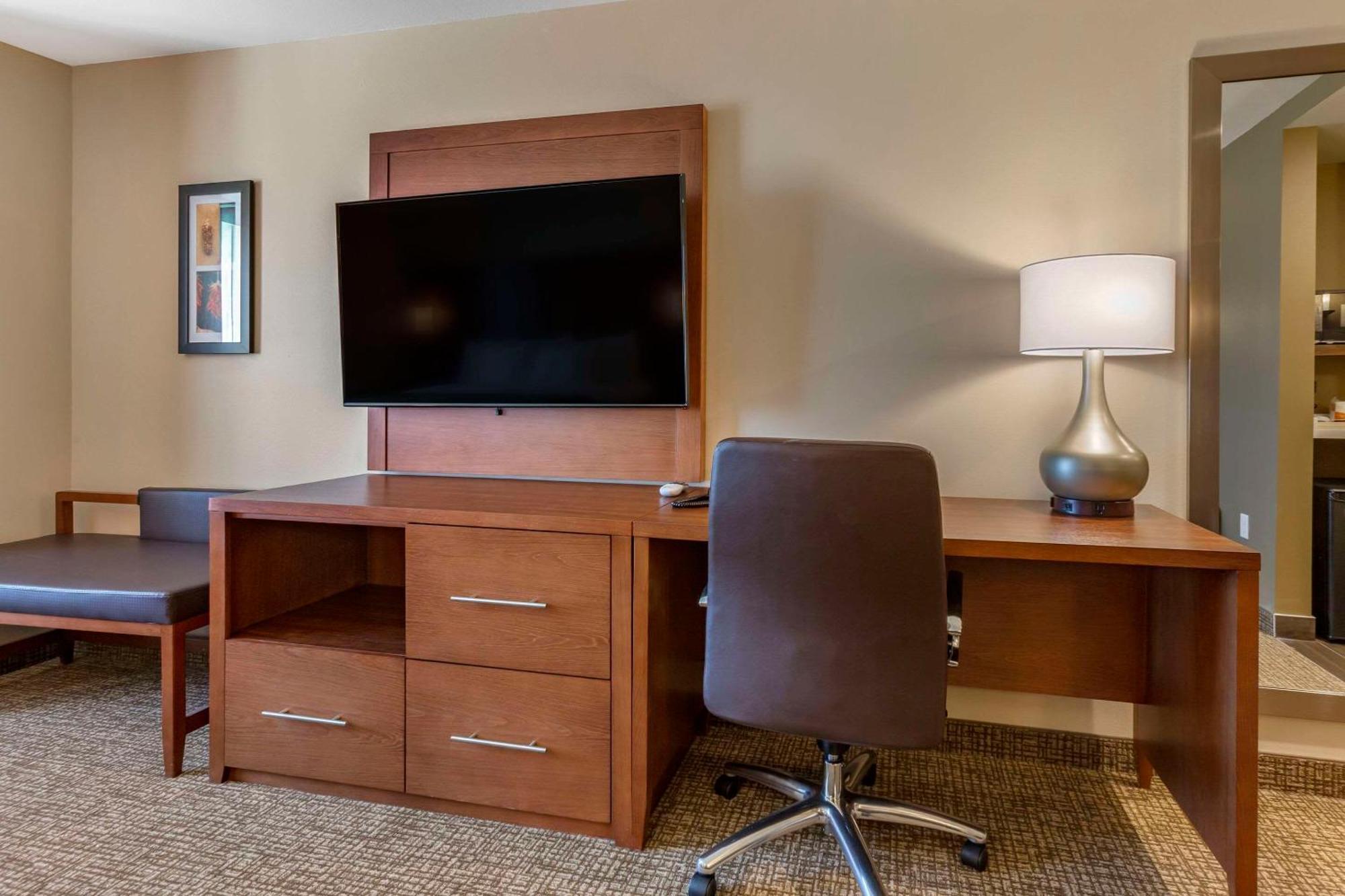 Comfort Suites Albuquerque Airport Eksteriør billede
